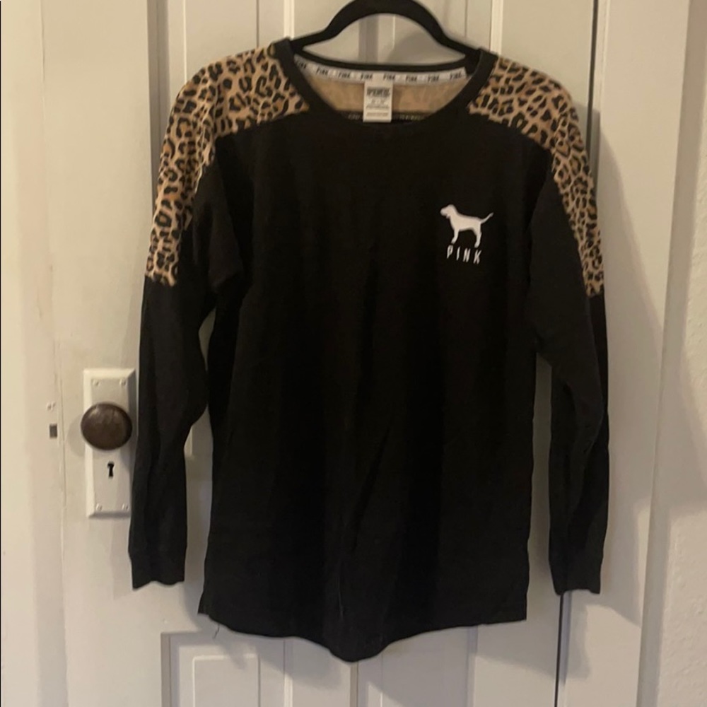 VS Pink Varsity Crew